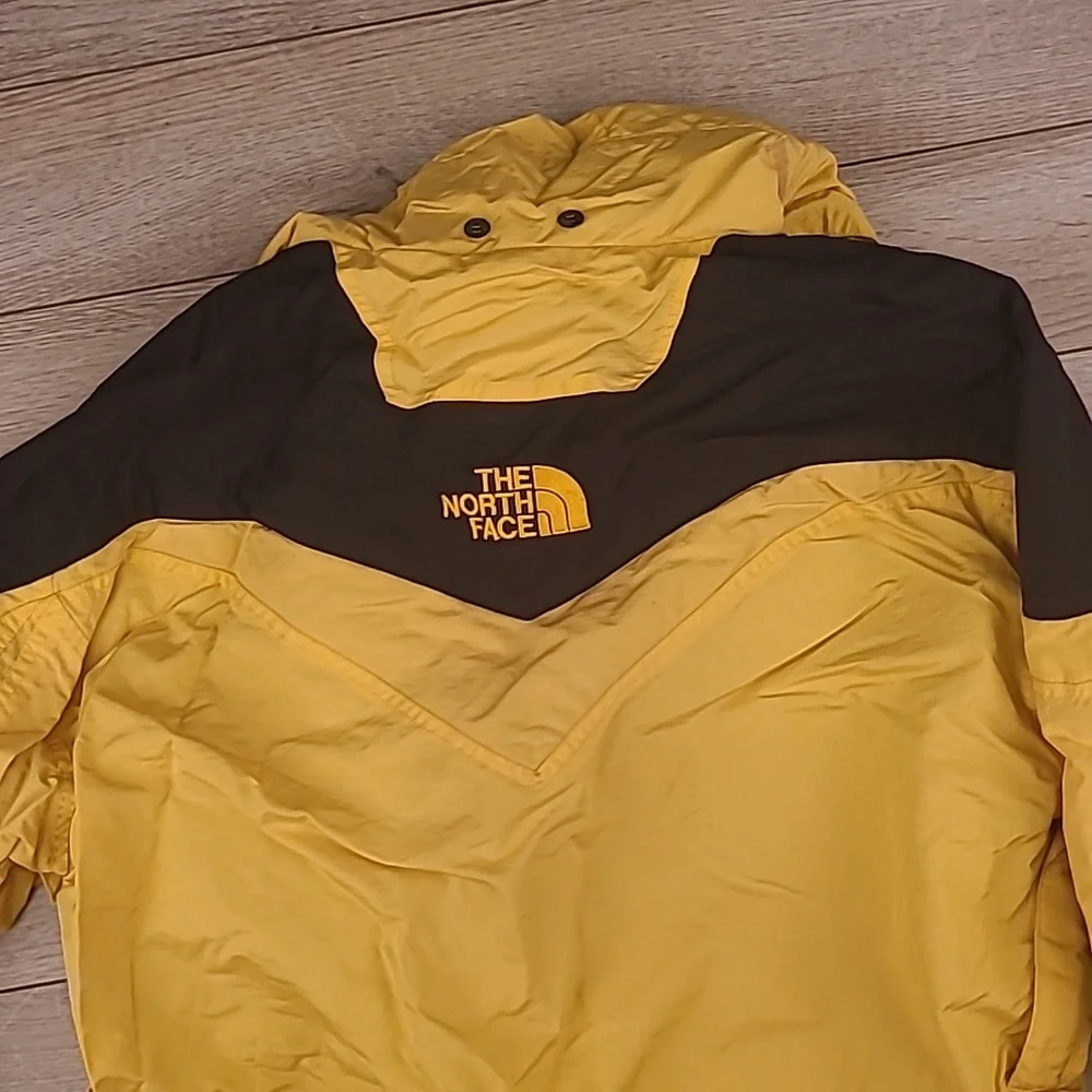 THE NORTH‎ FACE Yellow Black Nylon Mens Sz Large Jacket Coat 90s VTG TNF
